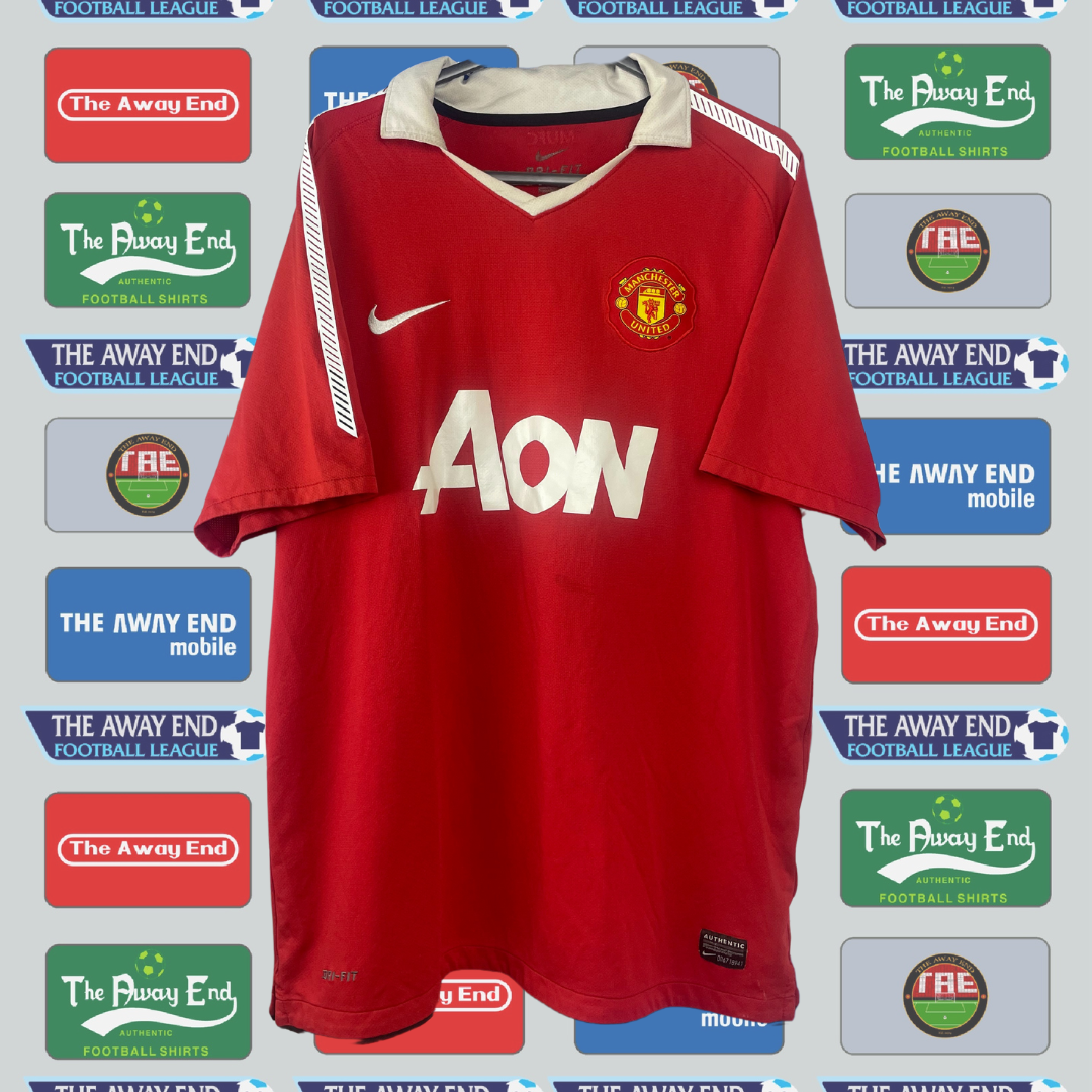 2010/11 Manchester United Home Shirt - Giggs #11 (L) Nike